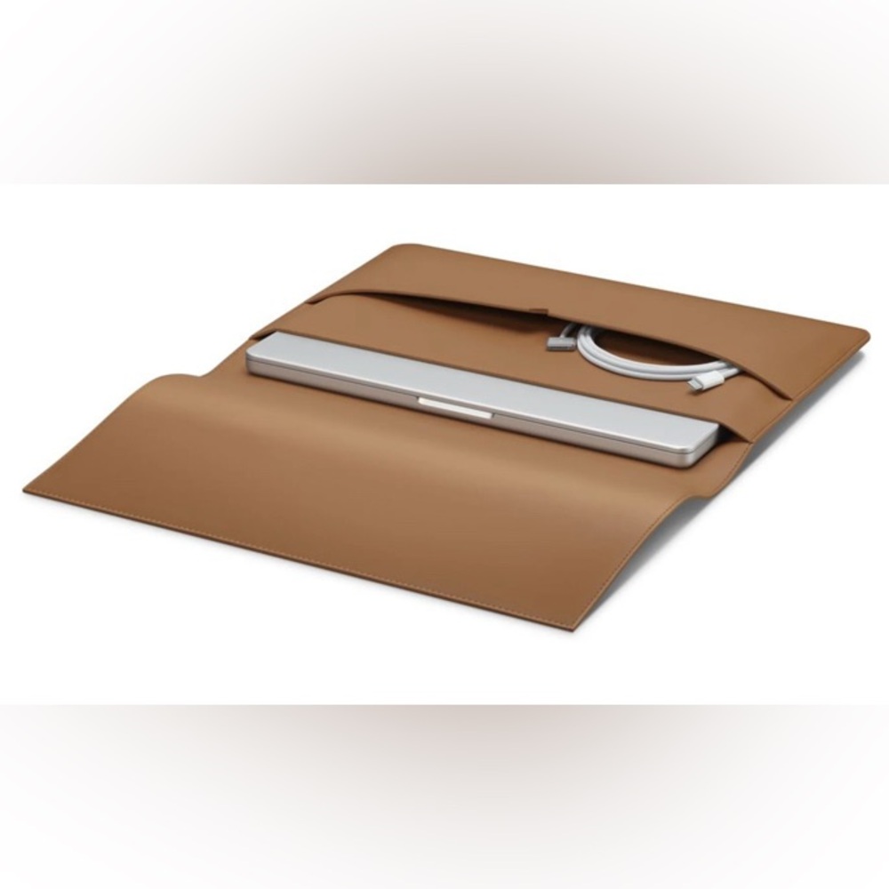 Von Holzhausen The MacBook Portfolio 14-inch | NWT